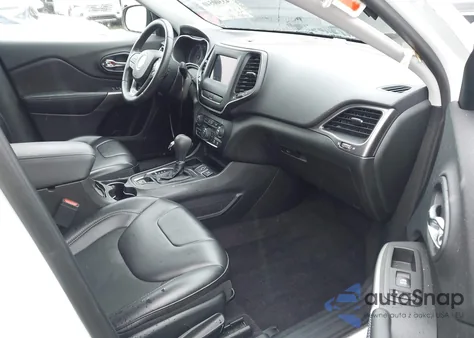 2019 Jeep Cherokee Latitude Plus Fwd z USA, uszkodzony, nr VIN 1C4PJLLB0KD146193